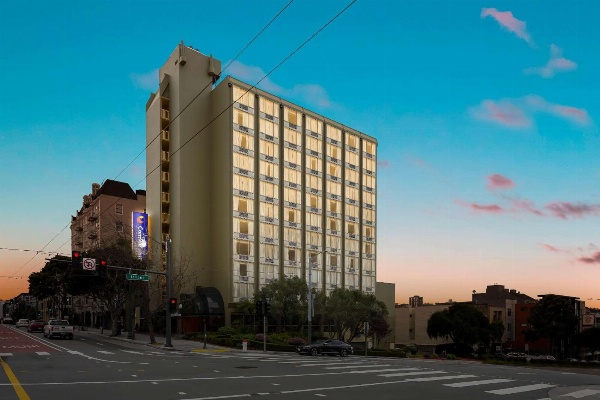 Comfort Inn By The Bay image 5